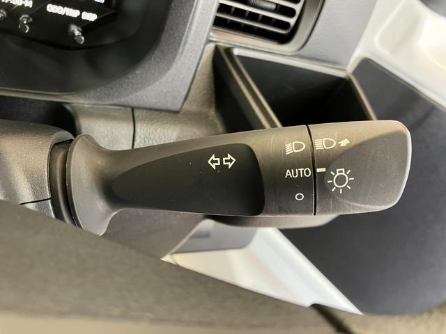 ハイゼットトラックスタンダード　ＭＴ／ＡＭ／ＦＭラジオワンオーナー　ＭＴ　スマアシ　アイドリングストップ　ＡＭ／ＦＭラジオ　ハロゲンヘッドライト　オートライト　オートマチックハイビーム　取扱説明書　メンテナンスノート（香川県）の中古車