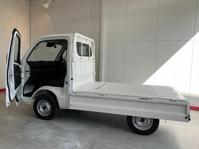 ハイゼットトラックスタンダード　ＭＴ／ＡＭ／ＦＭラジオワンオーナー　ＭＴ　スマアシ　アイドリングストップ　ＡＭ／ＦＭラジオ　ハロゲンヘッドライト　オートライト　オートマチックハイビーム　取扱説明書　メンテナンスノート（香川県）の中古車