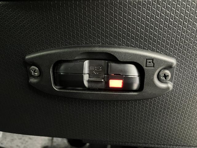 タントカスタムX ナビ/ETC/ドラレコワンオーナー 純正ナビ 純正ETC 純正ドライブレコーダー パノラマモニター 両側パワースライドドア Bluetooth接続 フロントシートヒーター 電動パーキングブレーキ オートブレーキホールド(香川県)の中古車