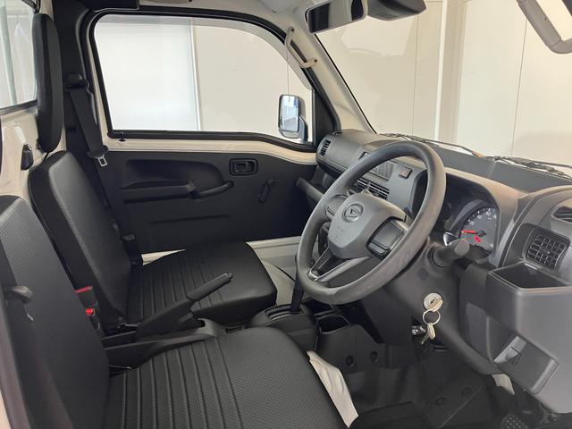 ハイゼットトラックスタンダード AM/FMラジオ/ハロゲンヘッドライトワンオーナー AM/FMラジオ ハロゲンヘッドライト オートライト オートマチックハイビーム 取扱説明書 メンテナンスノート(香川県)の中古車