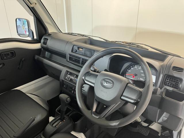 ハイゼットトラックスタンダード AM/FMラジオ/ハロゲンヘッドライトワンオーナー AM/FMラジオ ハロゲンヘッドライト オートライト オートマチックハイビーム 取扱説明書 メンテナンスノート(香川県)の中古車