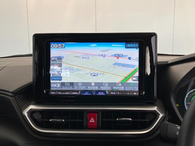 ロッキープレミアムＧ　ＨＥＶ　ナビ／ＥＴＣ／ドラレコ／アルミワンオーナー　純正ナビ　純正ＥＴＣ　純正ドライブレコーダー　パノラマモニター　アダプティブクルーズコントロール　Ｂｌｕｅｔｏｏｔｈ接続　運転席・助手席シートヒーター　電動パーキングブレーキ（香川県）の中古車