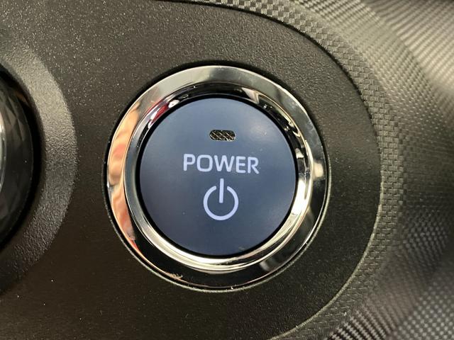 ロッキープレミアムＧ　ＨＥＶ　ナビ／ＥＴＣ／ドラレコ／アルミワンオーナー　純正ナビ　純正ＥＴＣ　純正ドライブレコーダー　パノラマモニター　アダプティブクルーズコントロール　Ｂｌｕｅｔｏｏｔｈ接続　運転席・助手席シートヒーター　電動パーキングブレーキ（香川県）の中古車