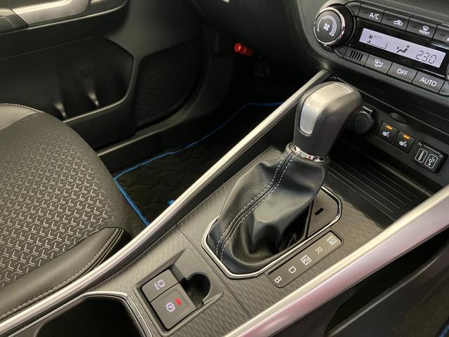 ロッキープレミアムＧ　ＨＥＶ　ナビ／ＥＴＣ／ドラレコ／アルミワンオーナー　純正ナビ　純正ＥＴＣ　純正ドライブレコーダー　パノラマモニター　アダプティブクルーズコントロール　Ｂｌｕｅｔｏｏｔｈ接続　運転席・助手席シートヒーター　電動パーキングブレーキ（香川県）の中古車