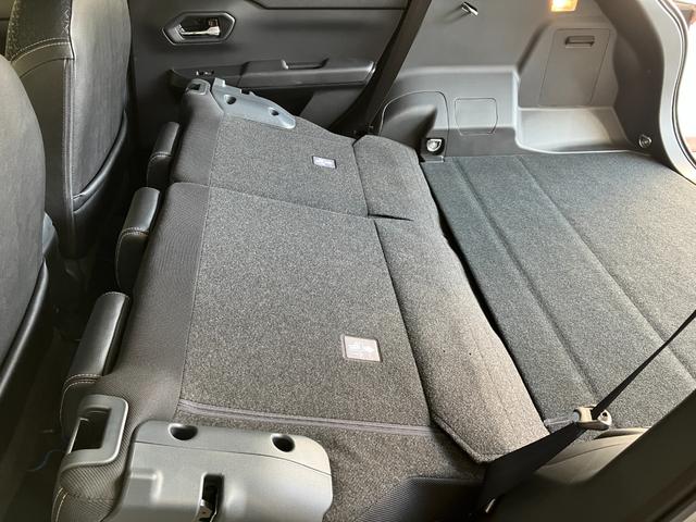 ロッキープレミアムＧ　ＨＥＶ　ナビ／ＥＴＣ／ドラレコ／アルミワンオーナー　純正ナビ　純正ＥＴＣ　純正ドライブレコーダー　パノラマモニター　アダプティブクルーズコントロール　Ｂｌｕｅｔｏｏｔｈ接続　運転席・助手席シートヒーター　電動パーキングブレーキ（香川県）の中古車