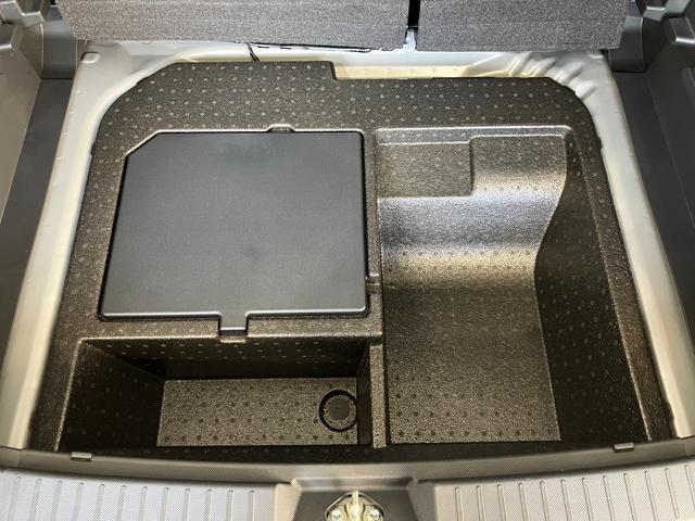 ロッキープレミアムＧ　ＨＥＶ　ナビ／ＥＴＣ／ドラレコ／アルミワンオーナー　純正ナビ　純正ＥＴＣ　純正ドライブレコーダー　パノラマモニター　アダプティブクルーズコントロール　Ｂｌｕｅｔｏｏｔｈ接続　運転席・助手席シートヒーター　電動パーキングブレーキ（香川県）の中古車