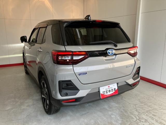 ロッキープレミアムＧ　ＨＥＶ　ナビ／ＥＴＣ／ドラレコ／アルミワンオーナー　純正ナビ　純正ＥＴＣ　純正ドライブレコーダー　パノラマモニター　アダプティブクルーズコントロール　Ｂｌｕｅｔｏｏｔｈ接続　運転席・助手席シートヒーター　電動パーキングブレーキ（香川県）の中古車