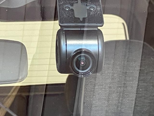 ムーヴキャンバスストライプスＧターボ　ナビ／ＥＴＣ／ドラレコターボ　純正ナビ　純正ＥＴＣ　純正ドライブレコーダー　パノラマモニター　アダプティブクルーズコントロール　ホッとカップホルダー　両側パワースライドドア　運転席・助手席シートヒーター　スマートキー（香川県）の中古車