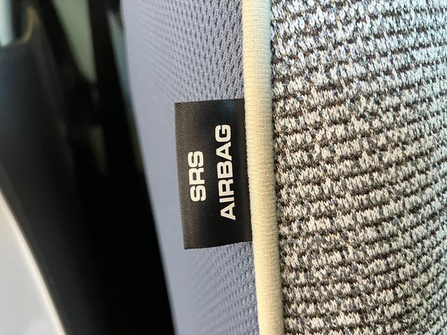 ムーヴキャンバスストライプスＧターボ　ナビ／ＥＴＣ／ドラレコターボ　純正ナビ　純正ＥＴＣ　純正ドライブレコーダー　パノラマモニター　アダプティブクルーズコントロール　ホッとカップホルダー　両側パワースライドドア　運転席・助手席シートヒーター　スマートキー（香川県）の中古車