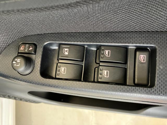 ムーヴＸリミテッドII　ＳＡIII　ナビ／ＥＴＣ／ドラレコ純正ナビ　純正ＥＴＣ　純正ドライブレコーダー　バックモニター　Ｂｌｕｅｔｏｏｔｈ接続　運転席シートヒーター　ＬＥＤヘッドランプ　スマアシＩＩＩ　純正１４インチアルミホイール　後付コーナーセンサー（香川県）の中古車