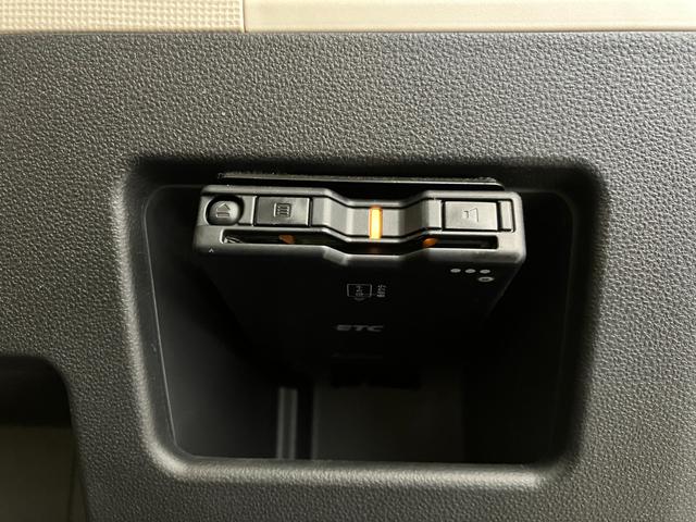 ムーヴキャンバスＧホワイトアクセントＶＳ　ＳＡIIIナビ／ＥＴＣワンオーナー　純正ナビ　純正ＥＴＣ　パノラマモニター　両側パワースライドドア　運転席シートヒーター　Ｂｌｕｅｔｏｏｔｈ接続　スマアシＩＩＩ　ＬＥＤヘッドランプ　電動格納ミラー　取扱説明書　スマートキー（香川県）の中古車