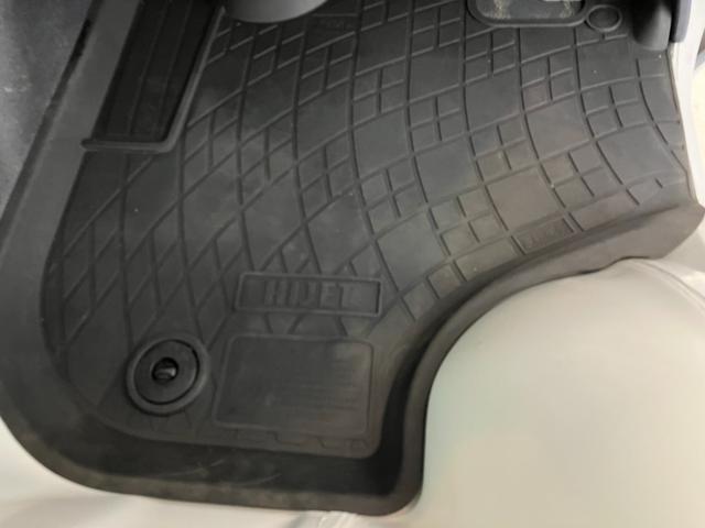 ハイゼットトラックスタンダード農用スペシャル　４ＷＤ／ＭＴ／作業灯ワンオーナー　４ＷＤ　ＭＴ　ＡＭ／ＦＭラジオ　作業灯　電動格納ミラー　ＬＥＤヘッドランプ　オートライト　オートマチックハイビーム　スマートキー　取扱説明書　メンテナンスノート（香川県）の中古車