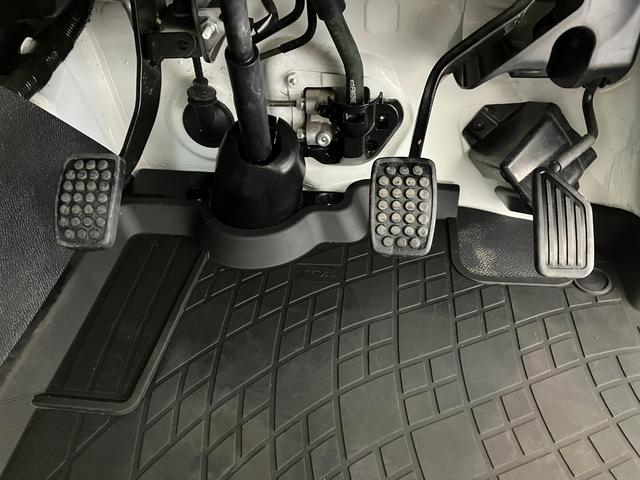 ハイゼットトラックスタンダード農用スペシャル　４ＷＤ／ＭＴ／作業灯ワンオーナー　４ＷＤ　ＭＴ　ＡＭ／ＦＭラジオ　作業灯　電動格納ミラー　ＬＥＤヘッドランプ　オートライト　オートマチックハイビーム　スマートキー　取扱説明書　メンテナンスノート（香川県）の中古車