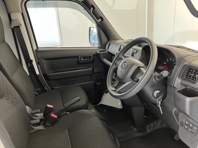 ハイゼットカーゴDX AM/FMラジオ/キーレスエントリーワンオーナー AM/FMラジオ スマアシ 両側スライドドア キーレスエントリー ハロゲンヘッドライト オートライト オートマチックハイビーム 取扱説明書 メンテナンスノート(香川県)の中古車