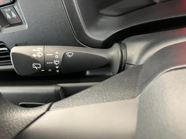 ハイゼットカーゴDX AM/FMラジオ/キーレスエントリーワンオーナー AM/FMラジオ スマアシ 両側スライドドア キーレスエントリー ハロゲンヘッドライト オートライト オートマチックハイビーム 取扱説明書 メンテナンスノート(香川県)の中古車