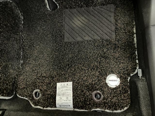 パッソ1.0X Lパッケージ・キリリ ETC/CDワンオーナー ラジオW/CD 純正ETC 電動格納ミラー アイドリングストップ スペアタイヤ付き スマートキー 取扱説明書 メンテナンスノート(香川県)の中古車