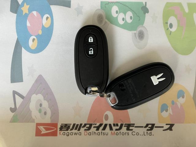 アルトラパンＬＣＬ　社外ＣＤレシーバー／社外ＥＴＣ社外ＣＤレシーバー　社外ＥＴＣ　ＳＡ付き　運転席シートヒーター　ＬＥＤヘッドランプ　電動格納ミラー　電動格納ミラー　スマートキー　取扱説明書　メンテナンスノート（香川県）の中古車