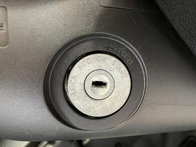 ハイゼットトラックスタンダード　ＡＭ／ＦＭラジオワンオーナー　ＡＭ／ＦＭラジオ　ハロゲンヘッドライト　オートライト　オートマチックハイビーム　取扱説明書　メンテナンスノート（香川県）の中古車