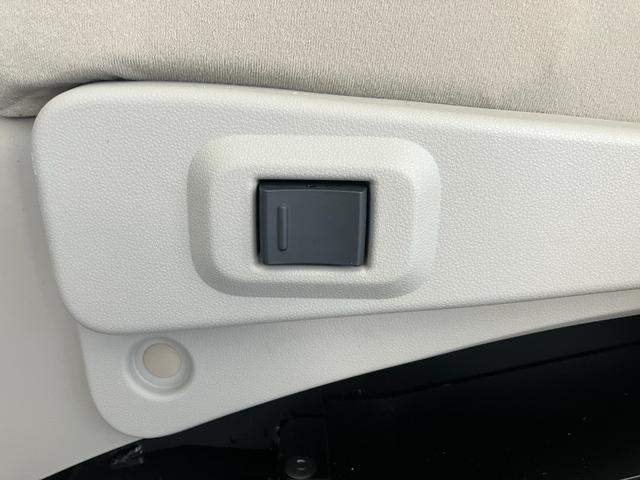 ムーヴフロントシートリフトＸリミテッドIIＳＡIII　ナビワンオーナー　福祉車両　ウェルカムシート　純正ナビ　純正ドライブレコーダー　バックモニター　Ｂｌｕｅｔｏｏｔｈ接続　スマアシＩＩＩ　電動格納ミラー　スマートキー　純正１４インチアルミホイール（香川県）の中古車