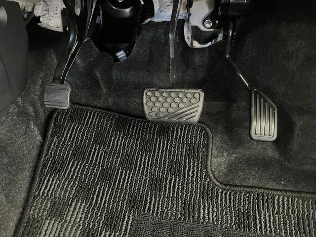 ムーヴフロントシートリフトＸリミテッドIIＳＡIII　ナビワンオーナー　福祉車両　ウェルカムシート　純正ナビ　純正ドライブレコーダー　バックモニター　Ｂｌｕｅｔｏｏｔｈ接続　スマアシＩＩＩ　電動格納ミラー　スマートキー　純正１４インチアルミホイール（香川県）の中古車