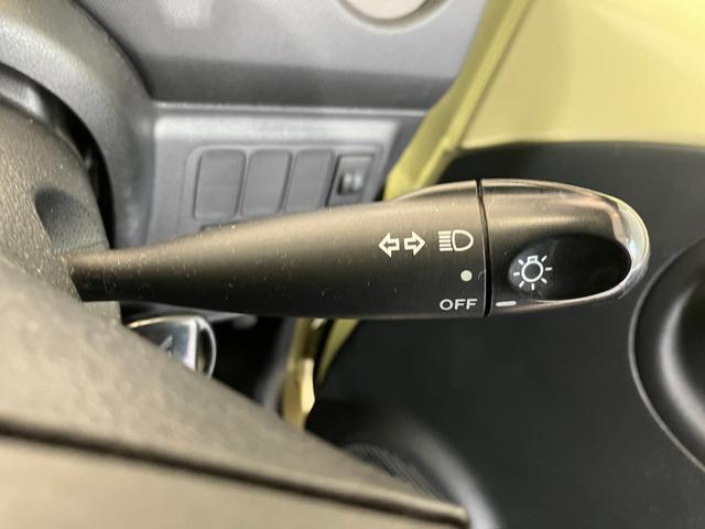 エッセＤ　ＣＤ／キーレスエントリーＣＤ　キーレスエントリー　ハロゲンヘッドライト　スペアタイヤ付き　ゴムマット　取扱説明書（香川県）の中古車