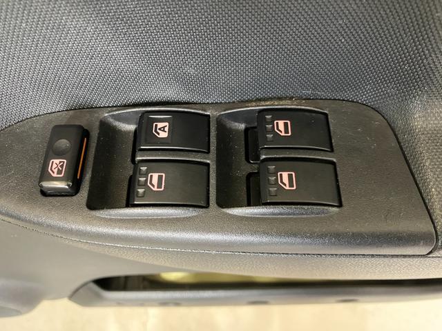 エッセＤ　ＣＤ／キーレスエントリーＣＤ　キーレスエントリー　ハロゲンヘッドライト　スペアタイヤ付き　ゴムマット　取扱説明書（香川県）の中古車