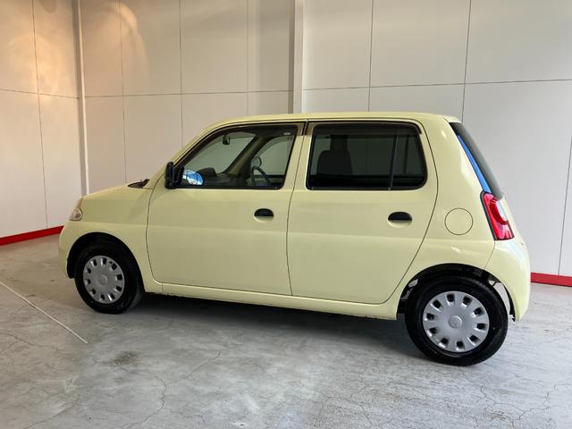 エッセＤ　ＣＤ／キーレスエントリーＣＤ　キーレスエントリー　ハロゲンヘッドライト　スペアタイヤ付き　ゴムマット　取扱説明書（香川県）の中古車