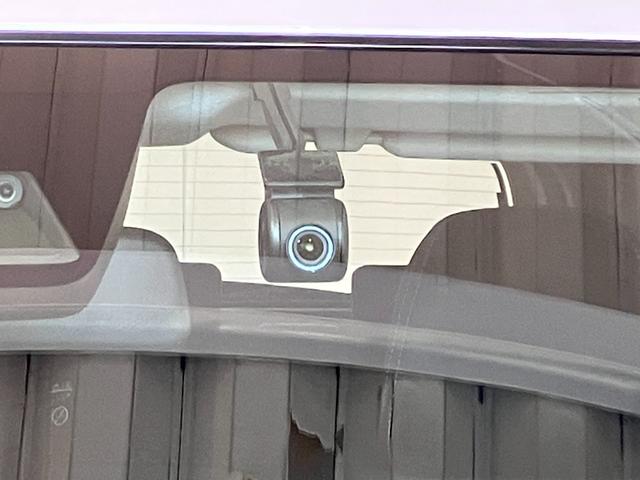 ロッキープレミアムＧ　ＨＥＶ　ナビ／ドラレコ／アルミワンオーナー　純正ナビ　純正ドライブレコーダー　パノラマモニター　アダプティブクルーズコントロール　Ｂｌｕｅｔｏｏｔｈ接続　電動パーキングブレーキ　ＬＥＤヘッドランプ　運転席・助手席シートヒーター（香川県）の中古車