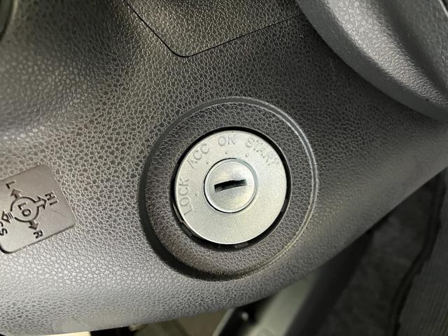 ミライースL SAIII オーディオレス/ハロゲンヘッドライトワンオーナー オーディオレス キーレスエントリー ハロゲンヘッドライト オートライト オートマチックハイビーム スマアシIII カーペットマット ロングバイザー 取扱説明書 メンテナンスノート(香川県)の中古車