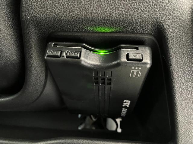 ハイゼットカーゴデラックスSAIII ナビ/ETC/ドラレコワンオーナー 純正ナビ 純正ETC 純正ドライブレコーダー スマアシIII Bluetooth接続 LEDヘッドランプ 両側スライドドア キーレスエントリー ルーフキャリア 取扱説明書(香川県)の中古車