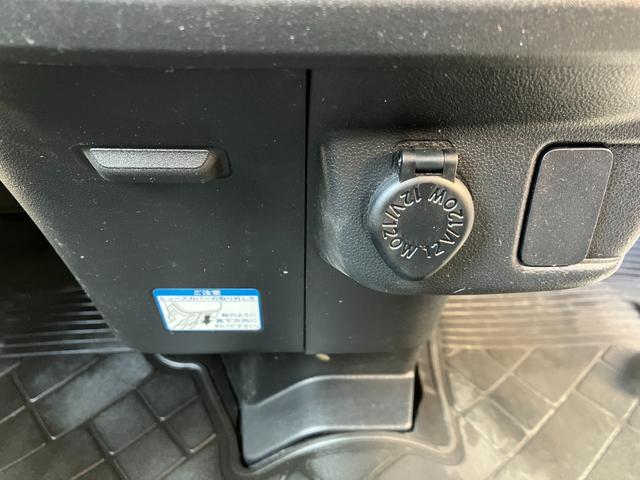 ハイゼットカーゴデラックスSAIII ナビ/ETC/ドラレコワンオーナー 純正ナビ 純正ETC 純正ドライブレコーダー スマアシIII Bluetooth接続 LEDヘッドランプ 両側スライドドア キーレスエントリー ルーフキャリア 取扱説明書(香川県)の中古車