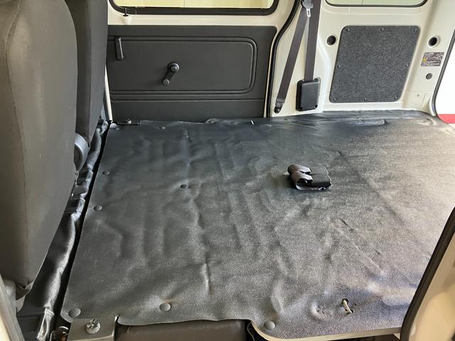 ハイゼットカーゴデラックスSAIII ナビ/ETC/ドラレコワンオーナー 純正ナビ 純正ETC 純正ドライブレコーダー スマアシIII Bluetooth接続 LEDヘッドランプ 両側スライドドア キーレスエントリー ルーフキャリア 取扱説明書(香川県)の中古車