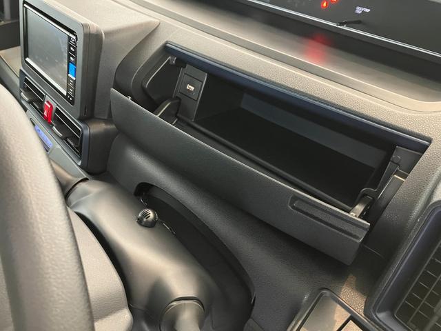 タントＸ　ナビ／Ｂｌｕｅｔｏｏｔｈ接続ワンオーナー　純正ナビ　バックモニター　Ｂｌｕｅｔｏｏｔｈ接続　両側パワースライドドア　運転席・助手席シートヒーター　ＬＥＤヘッドランプ　電動パーキングブレーキ　オートブレーキホールド　スマートキー（香川県）の中古車