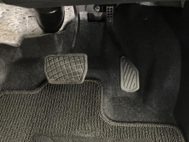 タントカスタムＲＳ　ターボ／ナビ／ＥＴＣ／ドラレコ／アルミターボ　純正ナビ　純正ＥＴＣ　純正ドライブレコーダー　パノラマモニター　両側パワースライドドア　運転席・助手席シートヒーター　Ｂｌｕｅｔｏｏｔｈ接続　純正１５インチアルミホイール　スマートキー（香川県）の中古車