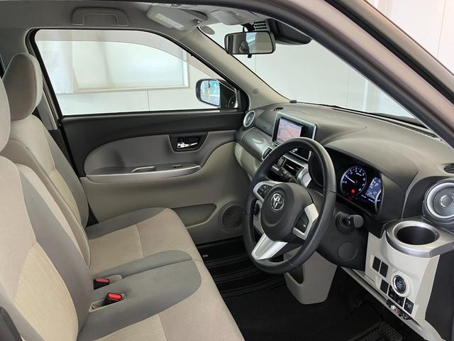 ピクシスジョイＦ　Ｇ　ＳＡIII社外ナビ／社外ＥＴＣ／社外ドラレコ社外ナビ　社外ＥＴＣ　社外ドライブレコーダー　バックモニター　スマアシＩＩＩ　純正１５インチアルミホイール　ＬＥＤヘッドランプ　電動格納ミラー　スマートキー（香川県）の中古車