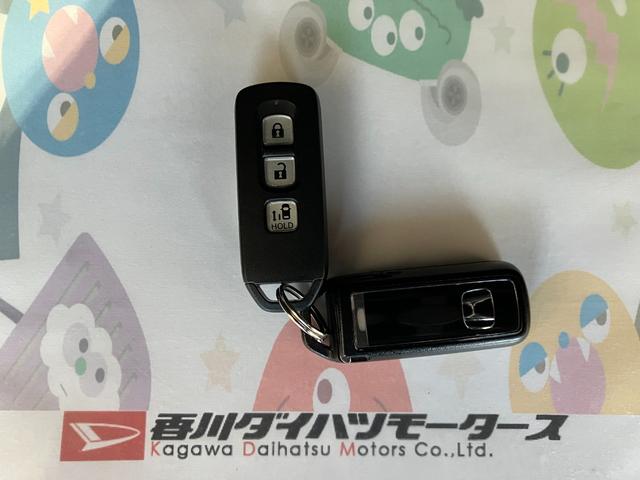 Ｎ−ＢＯＸＬ　ホンダセンシング／ナビ／ＥＴＣワンオーナー　純正ナビ　純正ＥＴＣ　バックモニター　アダプティブクルーズコントロール　Ｂｌｕｅｔｏｏｔｈ接続　左側パワースライドドア　電動パーキングブレーキ　運転席・助手席シートヒーター　スマートキー（香川県）の中古車