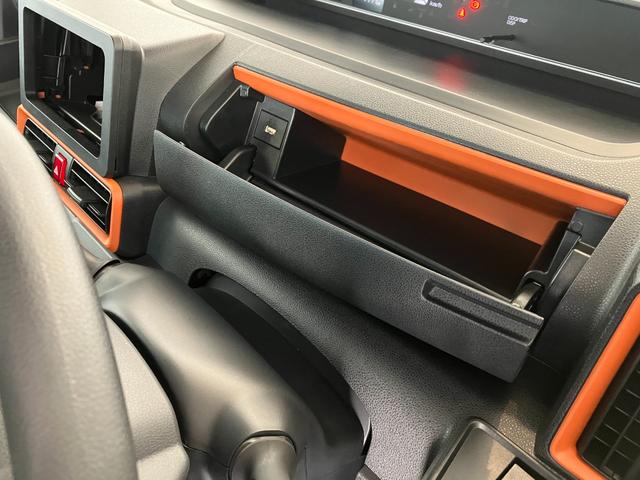 タントファンクロス オーディオレス/アルミワンオーナー オーディオレス バックモニター対応カメラ 両側パワースライドドア 電動パーキングブレーキ オートブレーキホールド 運転席・助手席シートヒーター 純正14インチアルミホイール(香川県)の中古車