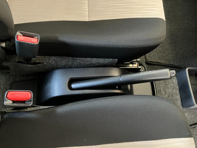 ミライースＬ　ＳＡIIIＣＤ／社外ＥＴＣ／キーレスエントリーＣＤ　社外ＥＴＣ　スマアシＩＩＩ　キーレスエントリー　ＬＥＤヘッドランプ　オートマチックハイビーム　電動格納ミラー　カーペットマット　ロングバイザー　取扱説明書　メンテナンスノート（香川県）の中古車