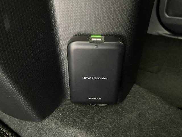 タントカスタムＸセレクション　ナビ／ＥＴＣ／ドラレコワンオーナー　純正ナビ　純正ＥＴＣ　純正ドライブレコーダー　バックモニター　両側パワースライドドア　運転席・助手席シートヒーター　Ｂｌｕｅｔｏｏｔｈ接続　スマートキー　純正１４インチアルミホイール（香川県）の中古車