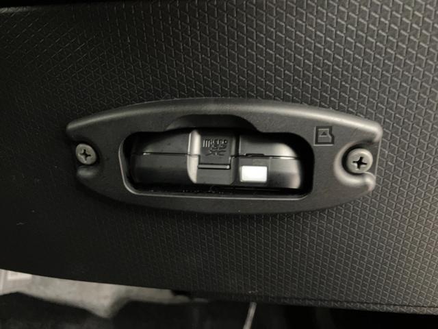 タントカスタムＲＳ　ターボ／ナビ／ＥＴＣ／ドラレコ／アルミワンオーナー　ターボ　純正ナビ　純正ＥＴＣ　純正ドライブレコーダー　パノラマモニター　Ｂｌｕｅｔｏｏｔｈ接続　電動パーキングブレーキ　両側パワースライドドア　運転席・助手席シートヒーター　スマートキー（香川県）の中古車