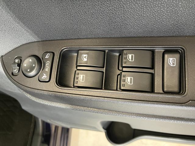 タントカスタムＲＳ　ターボ／ナビ／ＥＴＣ／ドラレコ／アルミワンオーナー　ターボ　純正ナビ　純正ＥＴＣ　純正ドライブレコーダー　パノラマモニター　Ｂｌｕｅｔｏｏｔｈ接続　電動パーキングブレーキ　両側パワースライドドア　運転席・助手席シートヒーター　スマートキー（香川県）の中古車