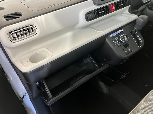 ムーヴキャンバスストライプスＧ　オーディオレス／フロントシートヒーターワンオーナー　オーディオレス　バックモニター対応カメラ　両側パワースライドドア　運転席・助手席シートヒーター　ホッとカップホルダー　ＬＥＤヘッドランプ　電動格納ミラー　スマートキー（香川県）の中古車