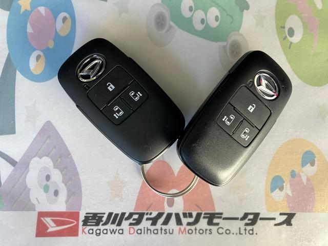 ムーヴキャンバスストライプスＧ　オーディオレス／フロントシートヒーターワンオーナー　オーディオレス　バックモニター対応カメラ　両側パワースライドドア　運転席・助手席シートヒーター　ホッとカップホルダー　ＬＥＤヘッドランプ　電動格納ミラー　スマートキー（香川県）の中古車