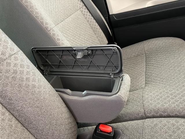 タントＸ　オーディオレス／左側パワースライドドアワンオーナー　オーディオレス　バックモニター対応カメラ　左側パワースライドドア　電動パーキングブレーキ　オートブレーキホールド　運転席・助手席シートヒーター　ＬＥＤヘッドランプ　スマートキー（香川県）の中古車