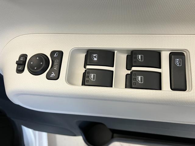 ムーヴキャンバスストライプスＸ　オーディオレス／ＵＳＢ入力端子ワンオーナー　オーディオレス　両側パワースライドドア　ハロゲンヘッドライト　オートライト　オートマチックハイビーム　電動格納ミラー　スマートキー　ＵＳＢ入力端子　取扱説明書　メンテナンスノート（香川県）の中古車