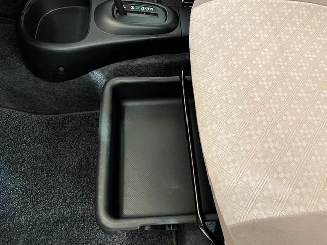 ミラジーノＸリミテッド　ＣＤ／ＭＤ／アルミＣＤ　ＭＤ　ＨＩＤ　キーレスエントリー　純正１４インチアルミホイール　メンテナンスノート（香川県）の中古車