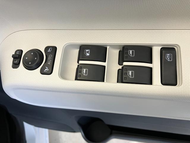 ムーヴキャンバスストライプスＧターボ　オーディオレス／ＡＣＣワンオーナー　ターボ　オーディオレス　パノラマモニター対応カメラ　アダプティブクルーズコントロール　両側パワースライドドア　運転席・助手席シートヒーター　ホッとカップホルダー　電動パーキングブレーキ（香川県）の中古車