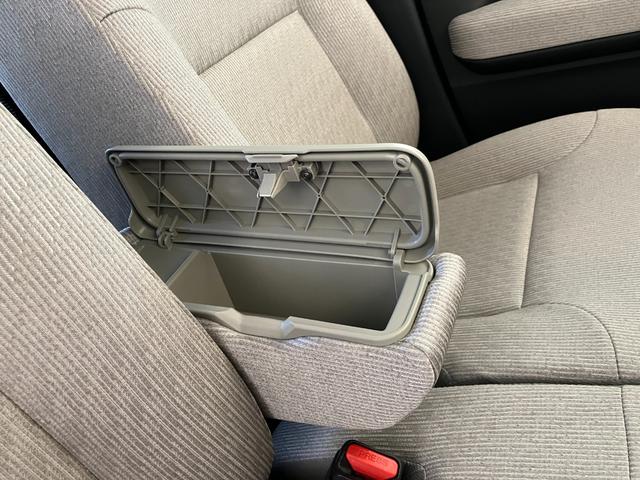 ムーヴＸ　アップグレードパック　オーディオレスワンオーナー　オーディオレス　バックモニター対応カメラ　左側パワースライドドア　ＬＥＤヘッドランプ　オートライト　オートマチックハイビーム　電動格納ミラー　ＵＳＢ入力端子　スマートキー（香川県）の中古車