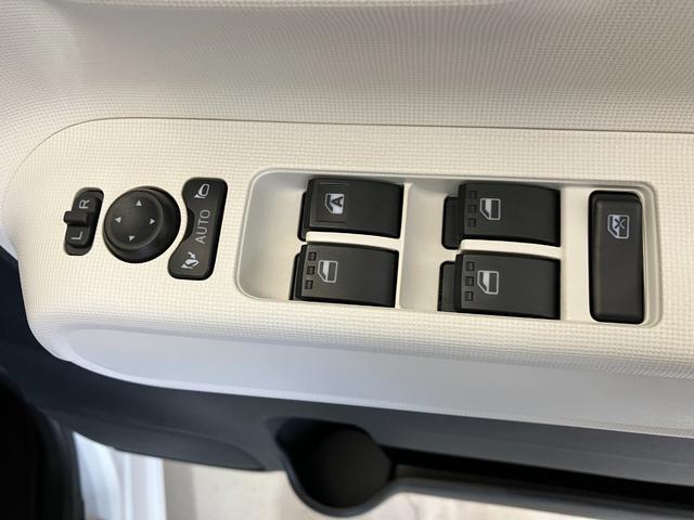 ムーヴキャンバスストライプスX オーディオレスワンオーナー オーディオレス 両側パワースライドドア ハロゲンヘッドライト オートライト オートマチックハイビーム 電動格納ミラー スマートキー 取扱説明書 メンテナンスノート(香川県)の中古車