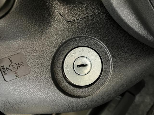 ミライースＬ　ＳＡIII　オーディオレス／キーレスエントリーワンオーナー　オーディオレス　キーレスエントリー　スマアシＩＩＩ　ハロゲンヘッドライト　オートライト　オートマチックハイビーム　カーペットマット　ロングバイザー　シガーソケット　取扱説明書（香川県）の中古車